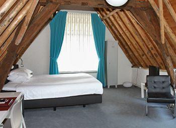 Brasserie Hotel De Nymph Brielle Extérieur photo